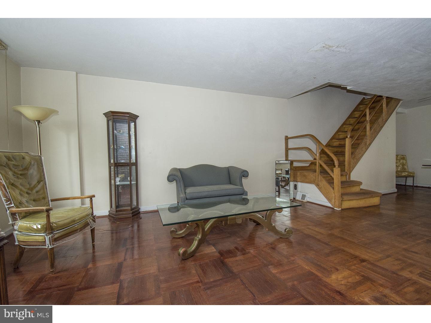 8502 Lynnewood Road Philadelphia, PA 19150 - Photo 3 of 14 Gallery Image 3