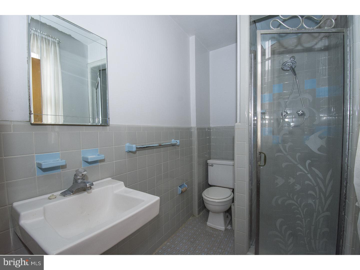8502 Lynnewood Road Philadelphia, PA 19150 - Photo 7 of 14 Gallery Image 7