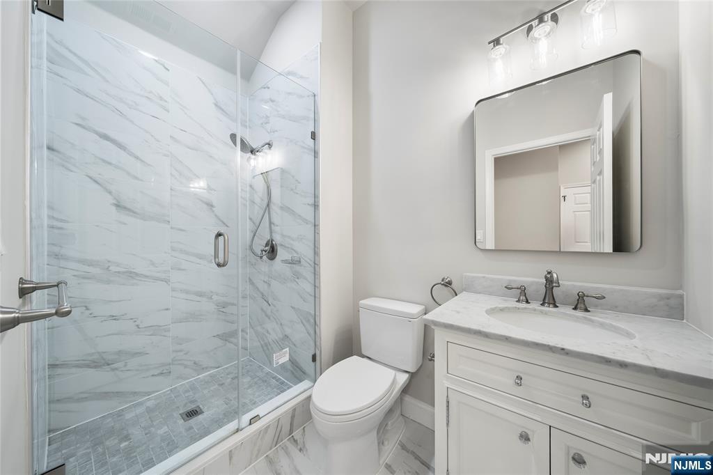 25 Woods Edge Road Old Tappan, NJ 07675 - Photo 25 of 30