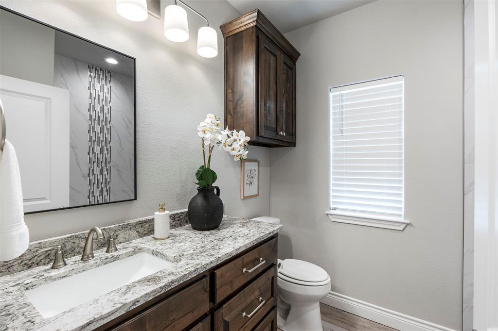 10301 Ravenswood Road Granbury, TX 76049 - Photo 34 of 38 Third bathroom