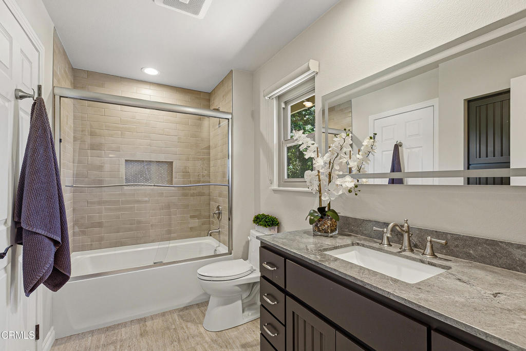 10539 Chippenham Road Camarillo, CA 93012 - Photo 33 of 74