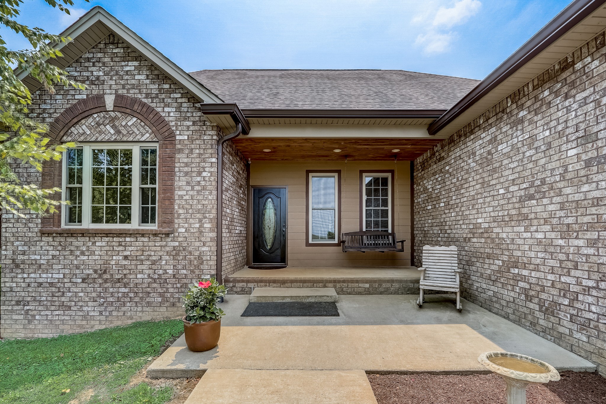 6745 Lovel Cook Road Springfield, TN 37172 - Photo 2 of 45 a front view of a house
