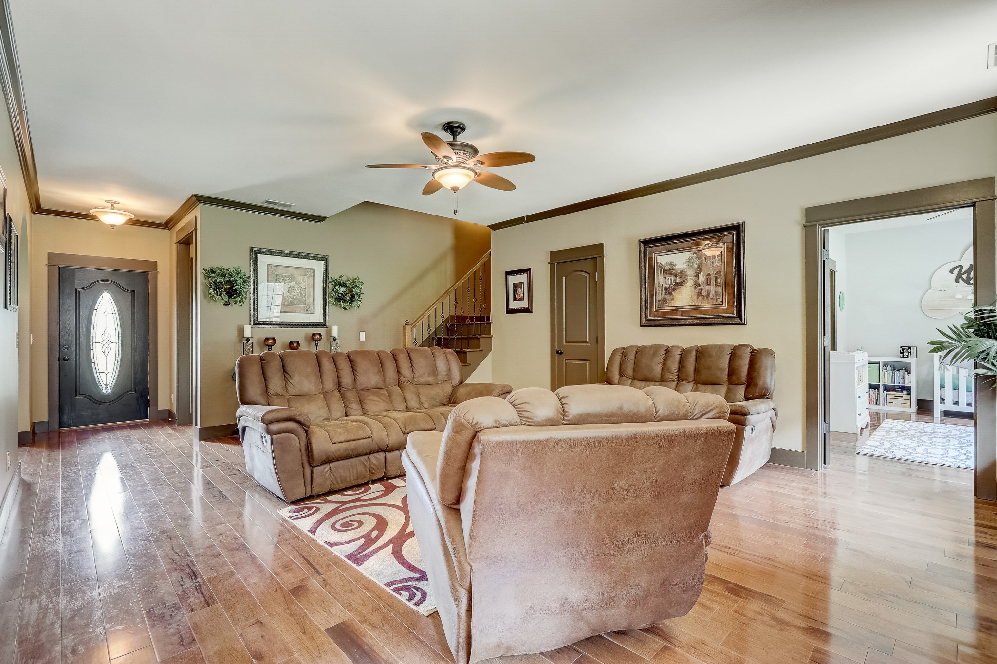 6745 Lovel Cook Road Springfield, TN 37172 - Photo 3 of 45 a living room with furniture and a wooden floor