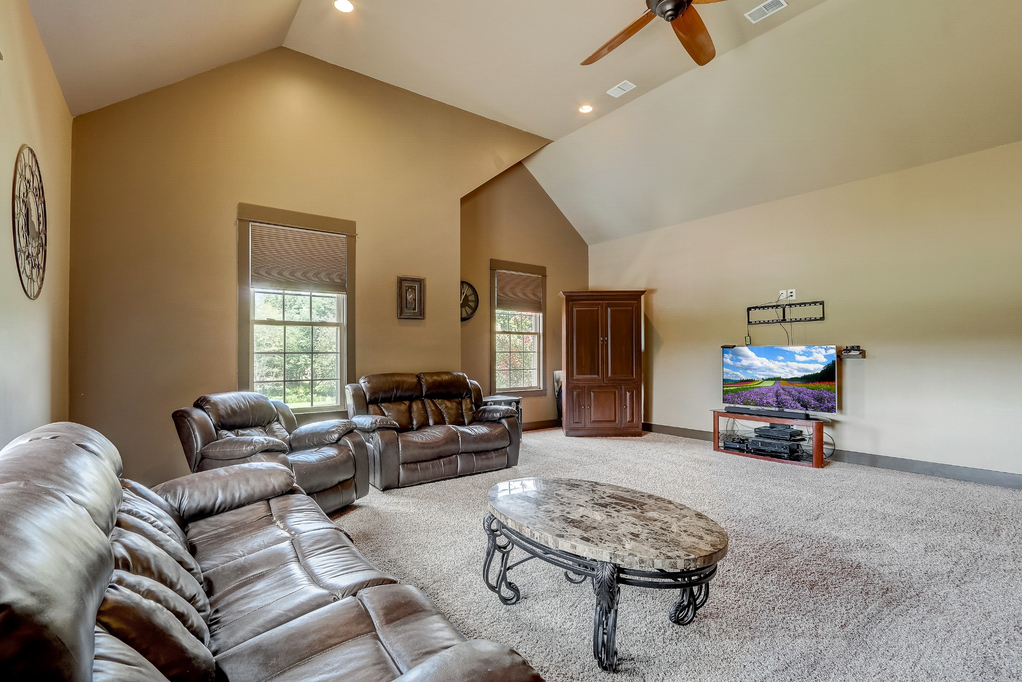6745 Lovel Cook Road Springfield, TN 37172 - Photo 22 of 45 a living room with furniture and a window