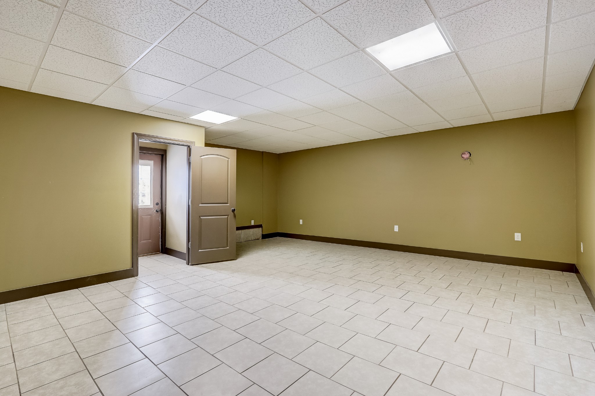 6745 Lovel Cook Road Springfield, TN 37172 - Photo 31 of 45 a view of an empty room