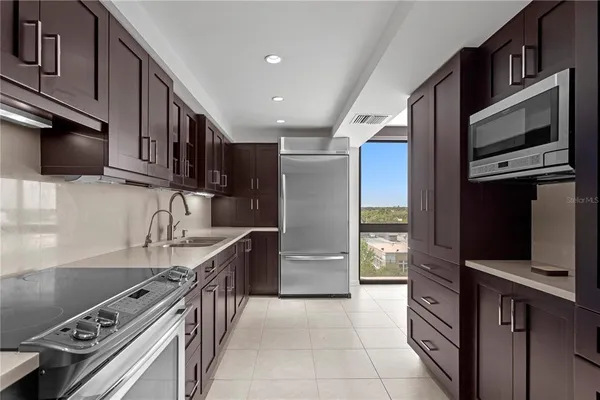 $6,300 | 3301 Bayshore Boulevard, Unit 810A, Tampa, FL 33629