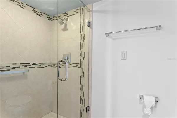 $6,300 | 3301 Bayshore Boulevard, Unit 810A, Tampa, FL 33629