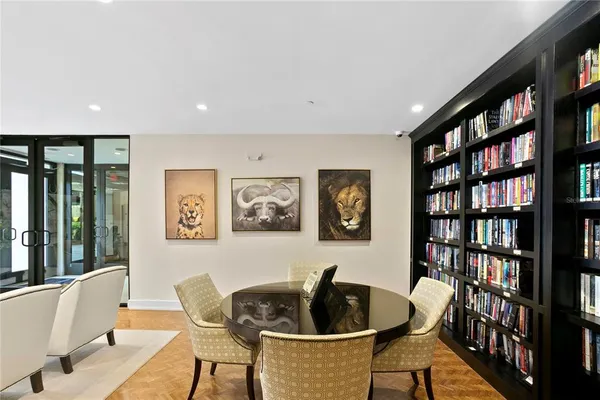 $6,300 | 3301 Bayshore Boulevard, Unit 810A, Tampa, FL 33629