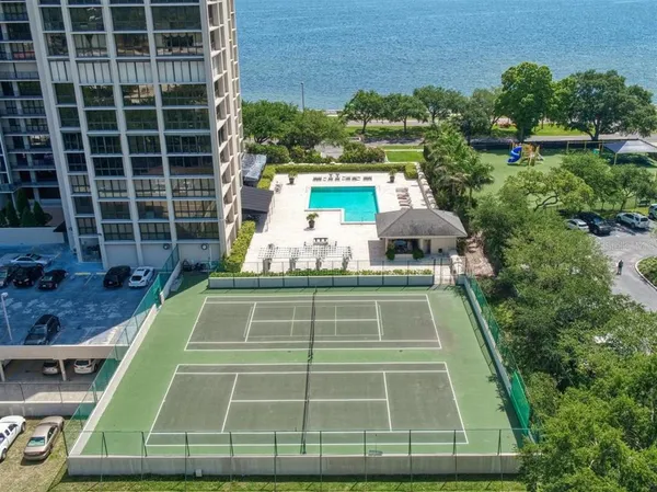 $6,300 | 3301 Bayshore Boulevard, Unit 810A, Tampa, FL 33629