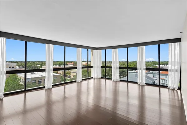 $6,300 | 3301 Bayshore Boulevard, Unit 810A, Tampa, FL 33629