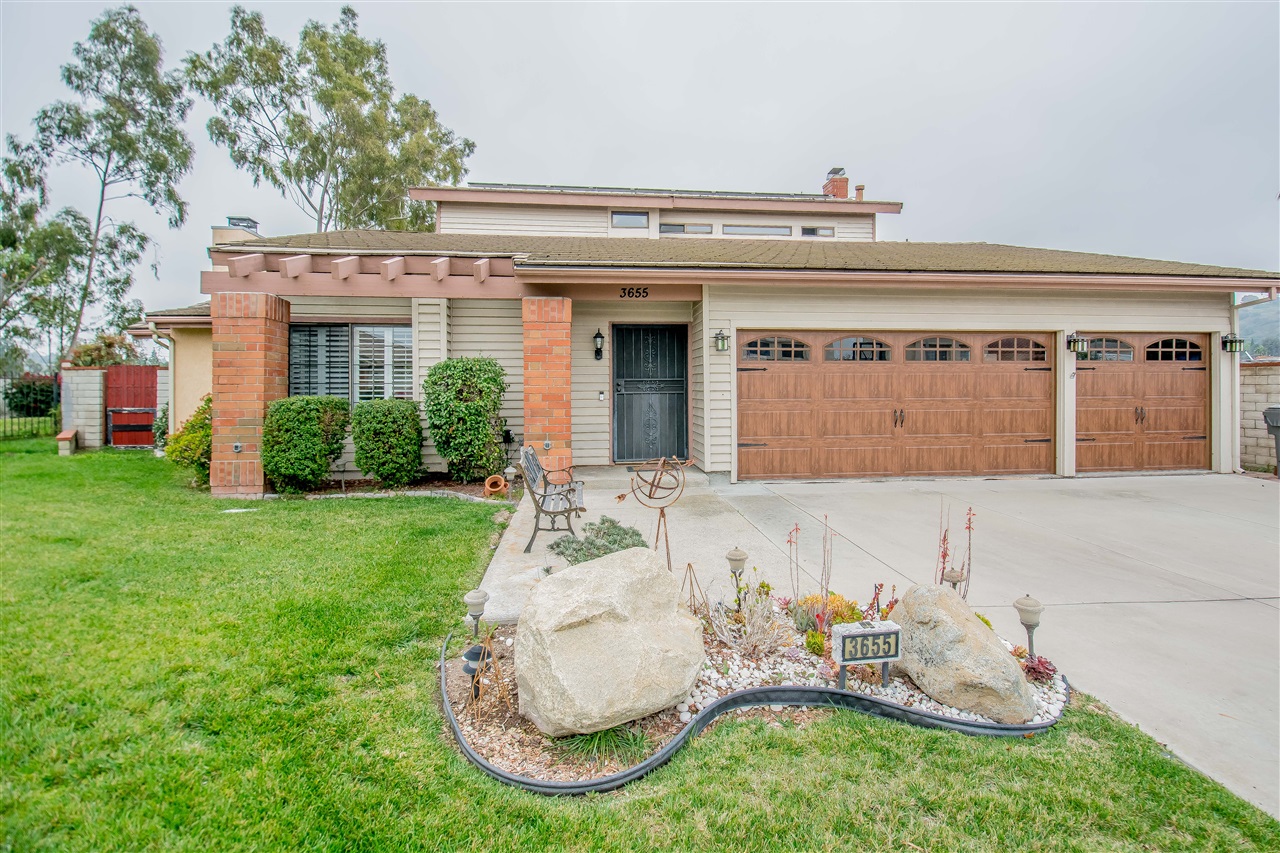 3655 Quail View Court Spring Valley, CA 91977 - Photo 2 of 25 Gallery Image 2