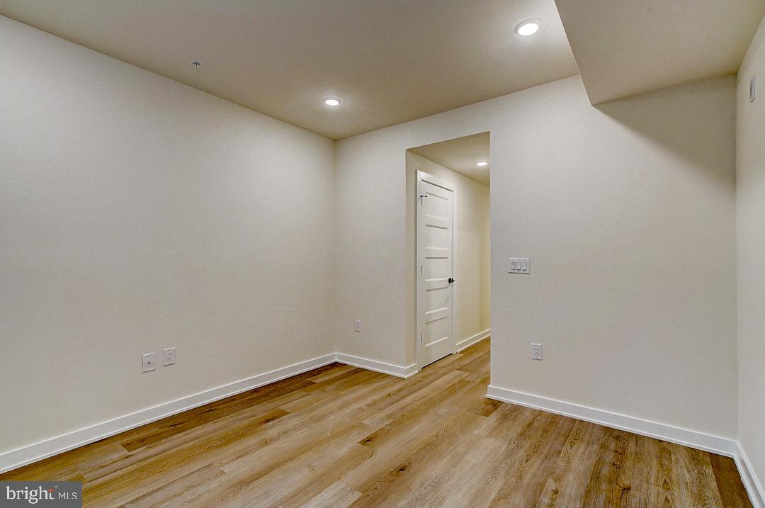 728 South 10th Street, Unit 2 Philadelphia, PA 19147 - Photo 11 of 27