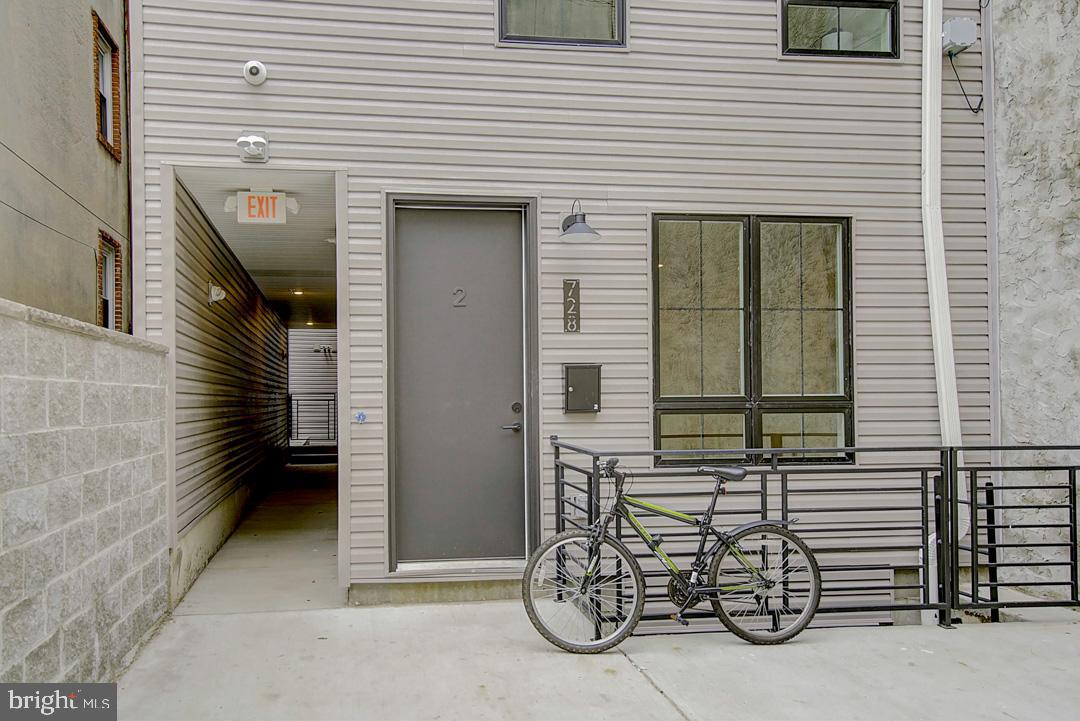 728 South 10th Street, Unit 2 Philadelphia, PA 19147 - Photo 15 of 27