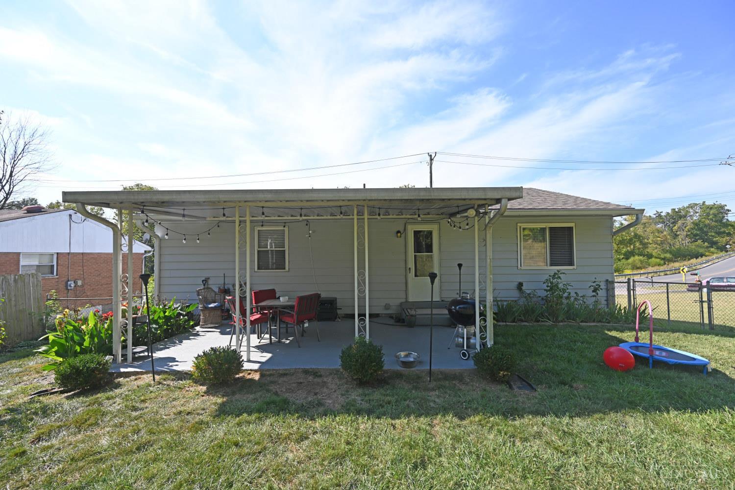 8728 Pippin Road Cincinnati, OH 45231 - Photo 32 of 32 Gallery Image 32