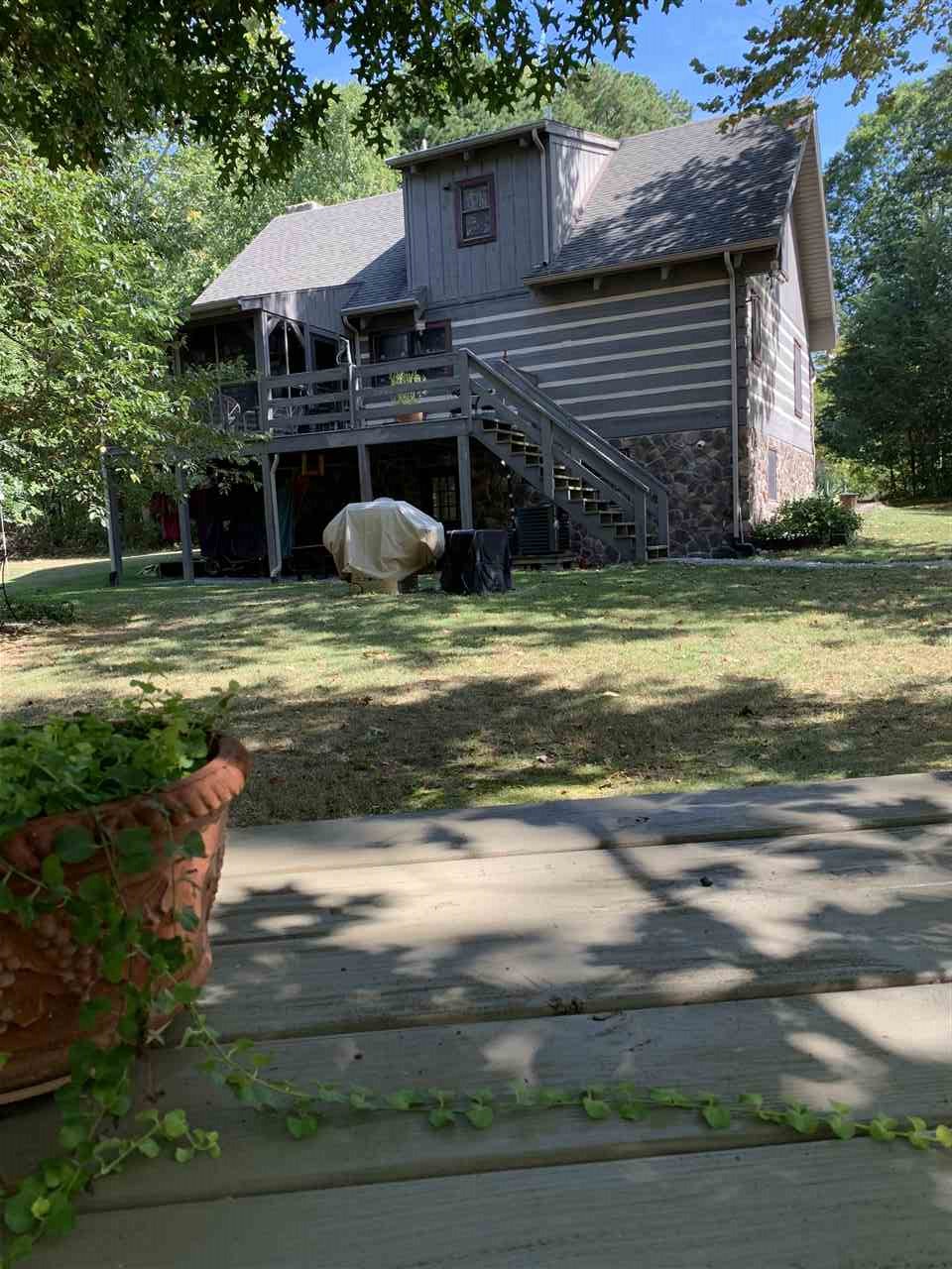 539 Purple Cow Road Waynesboro, VA 22980 - Photo 3 of 25 a front view of a house with garden