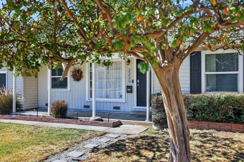$410,000 | 2229 Juliesse Avenue, Sacramento, CA 95821