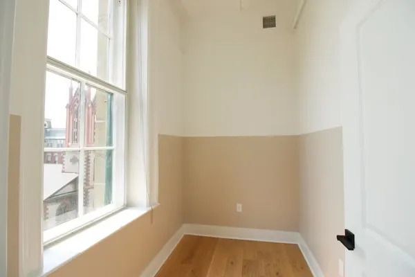 $2,090 | 30 West Broad Street, Unit 408, Rochester, NY 14614