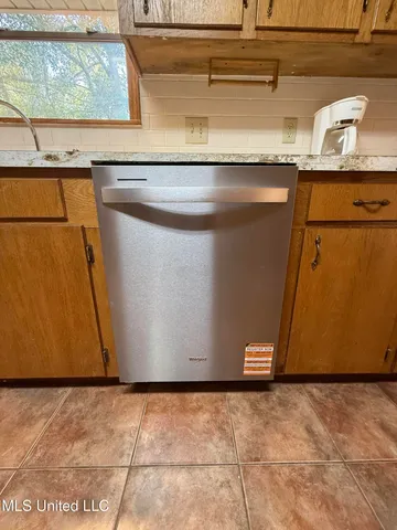 $1,800 | 1061 A Campground Road, Summit, MS 39666