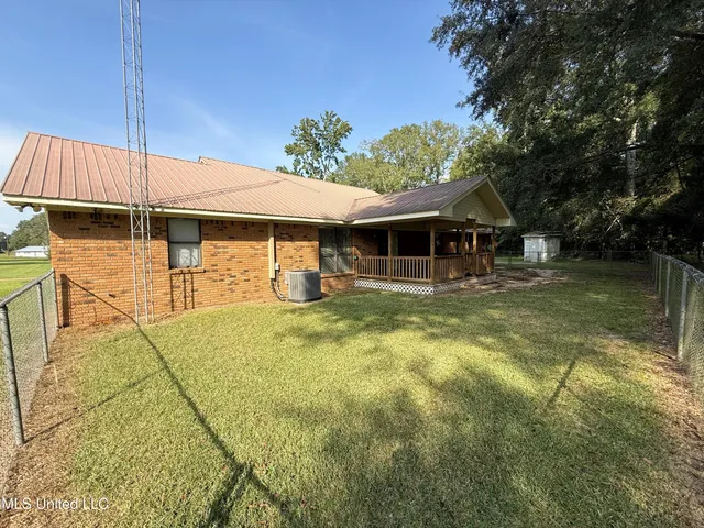 $1,800 | 1061 A Campground Road, Summit, MS 39666