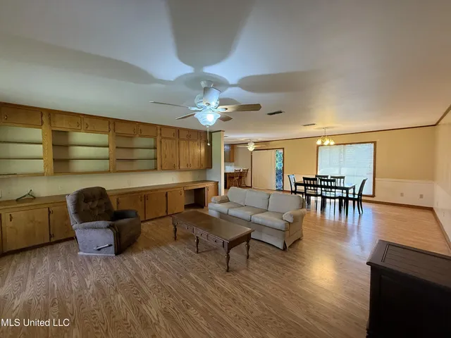 $1,800 | 1061 A Campground Road, Summit, MS 39666