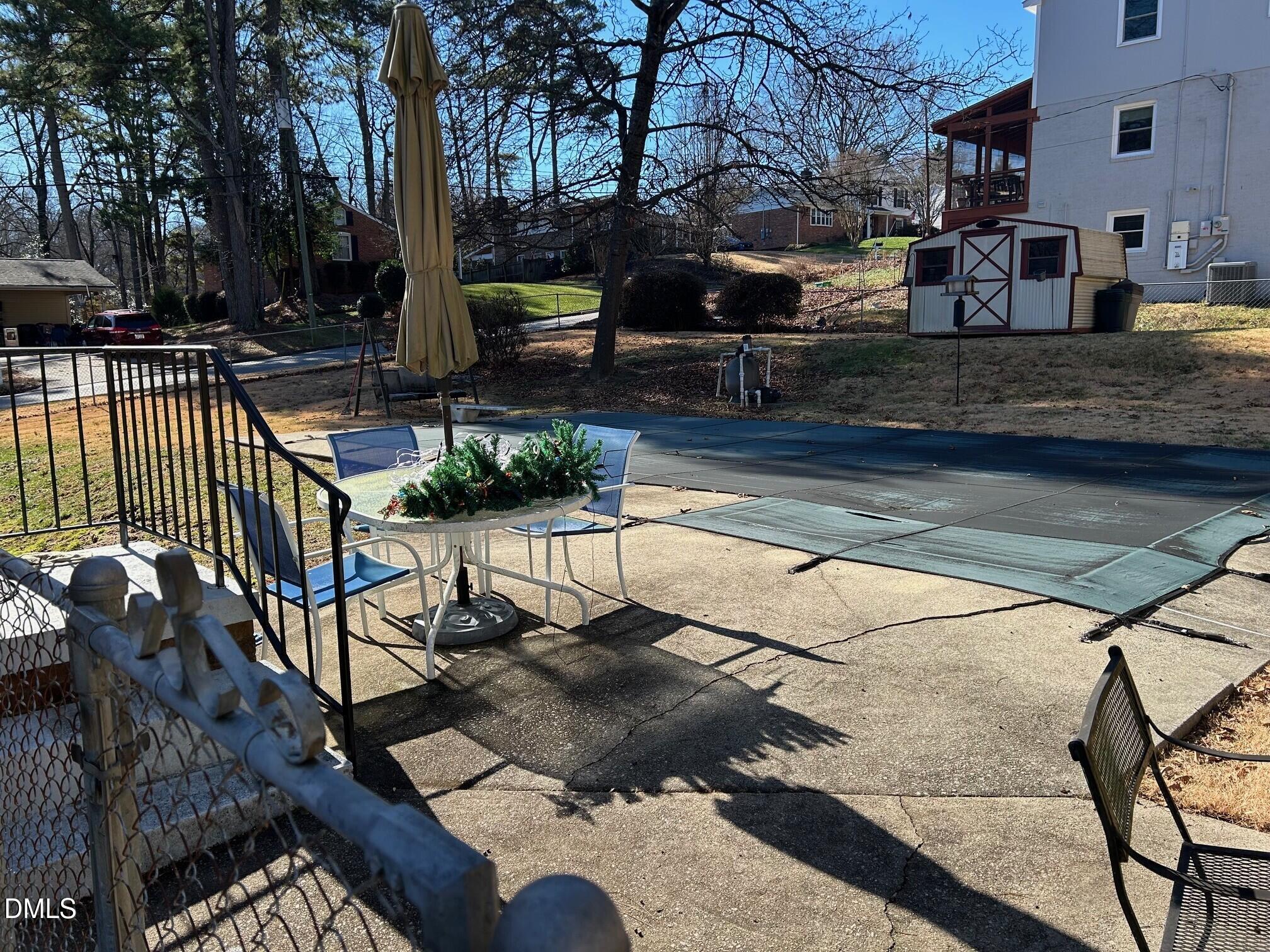 4701 Radcliff Road Raleigh, NC 27609 - Photo 2 of 4 backyard - 4701 Radcliff