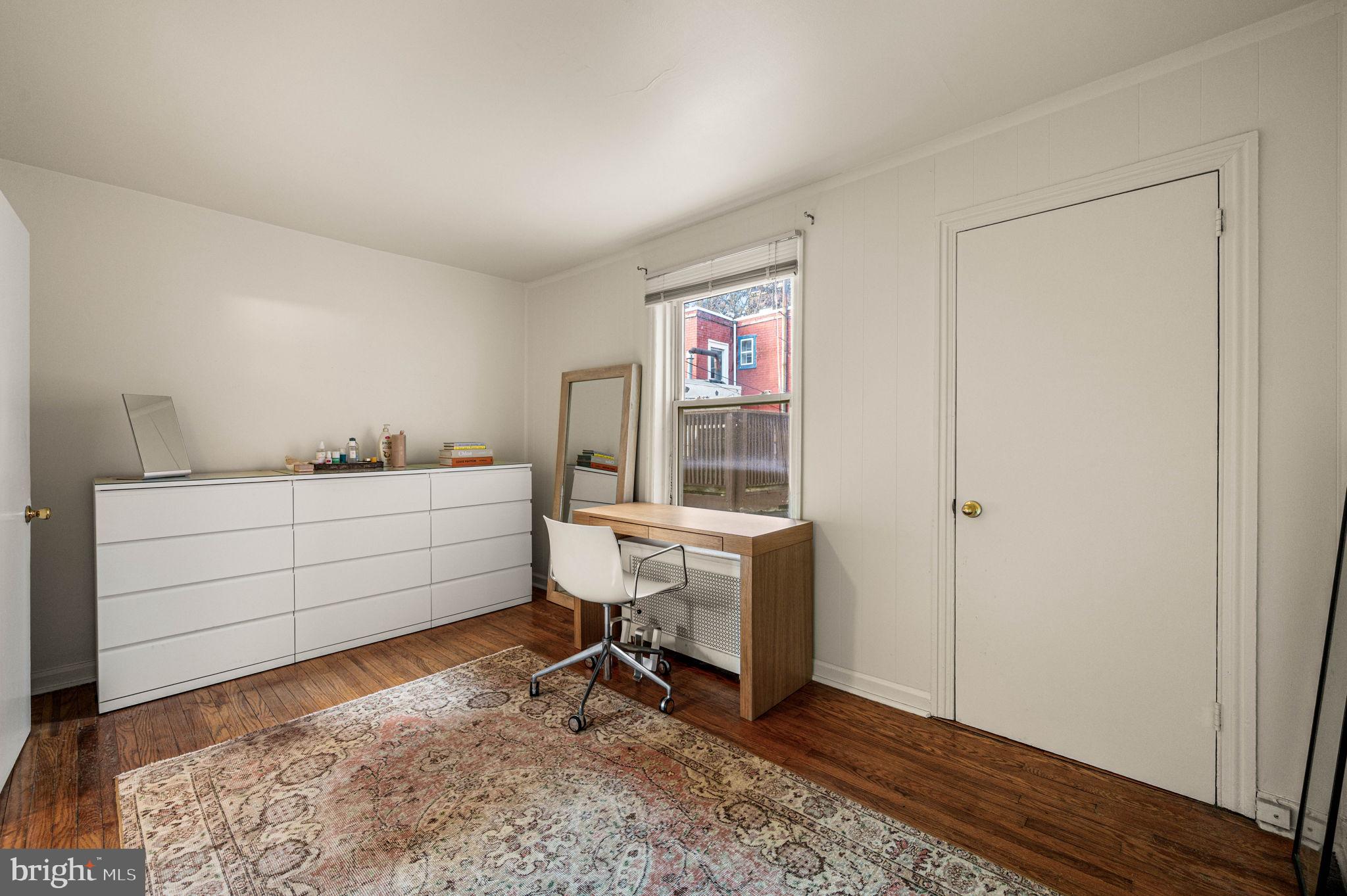 2035 Rittenhouse Square Philadelphia, PA 19103 - Photo 17 of 26 2nd floor rear bedroom
