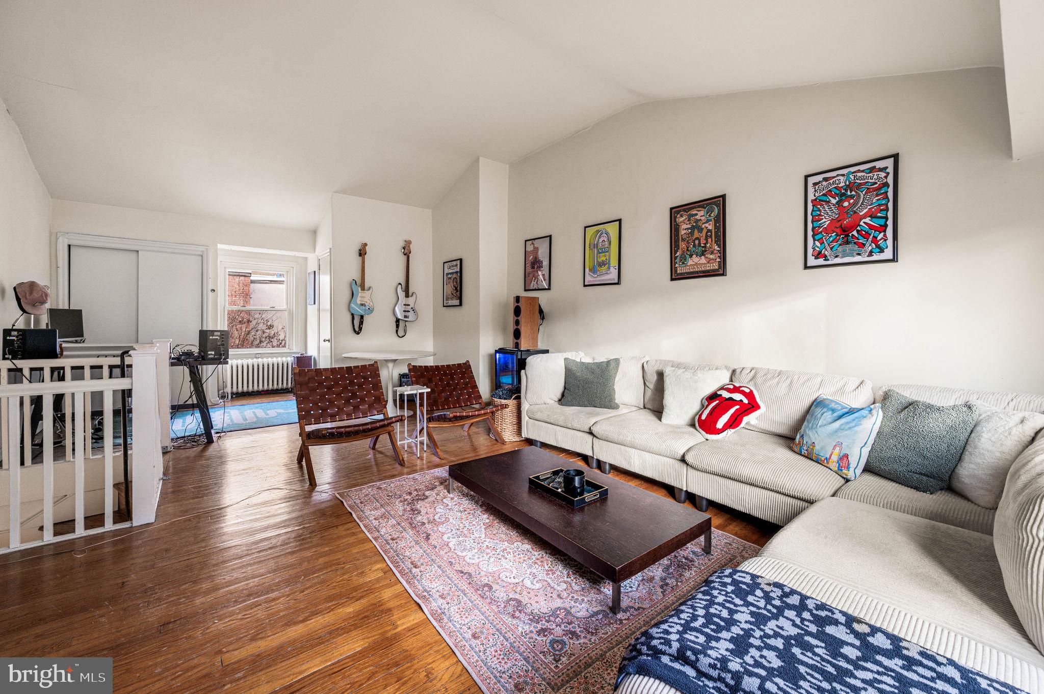 2035 Rittenhouse Square Philadelphia, PA 19103 - Photo 21 of 27