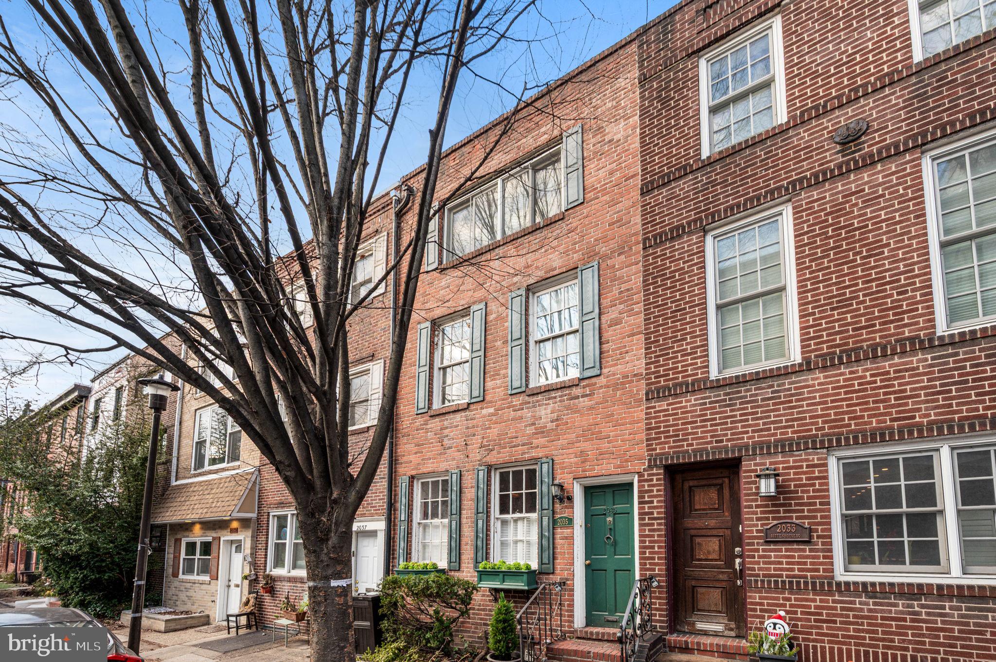 2035 Rittenhouse Square Philadelphia, PA 19103 - Photo 4 of 27