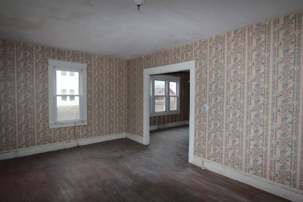 116-118 Hampden Street Springfield, MA 01151 - Photo 3 of 29 Gallery Image 3