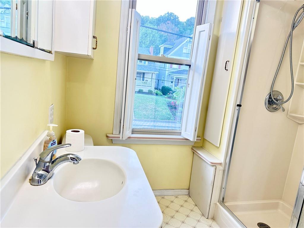 375 5th Street Beaver, PA 15009 - Photo 17 of 28