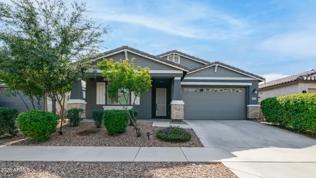$2,700 | 22753 East Domingo Road, Queen Creek, AZ 85142
