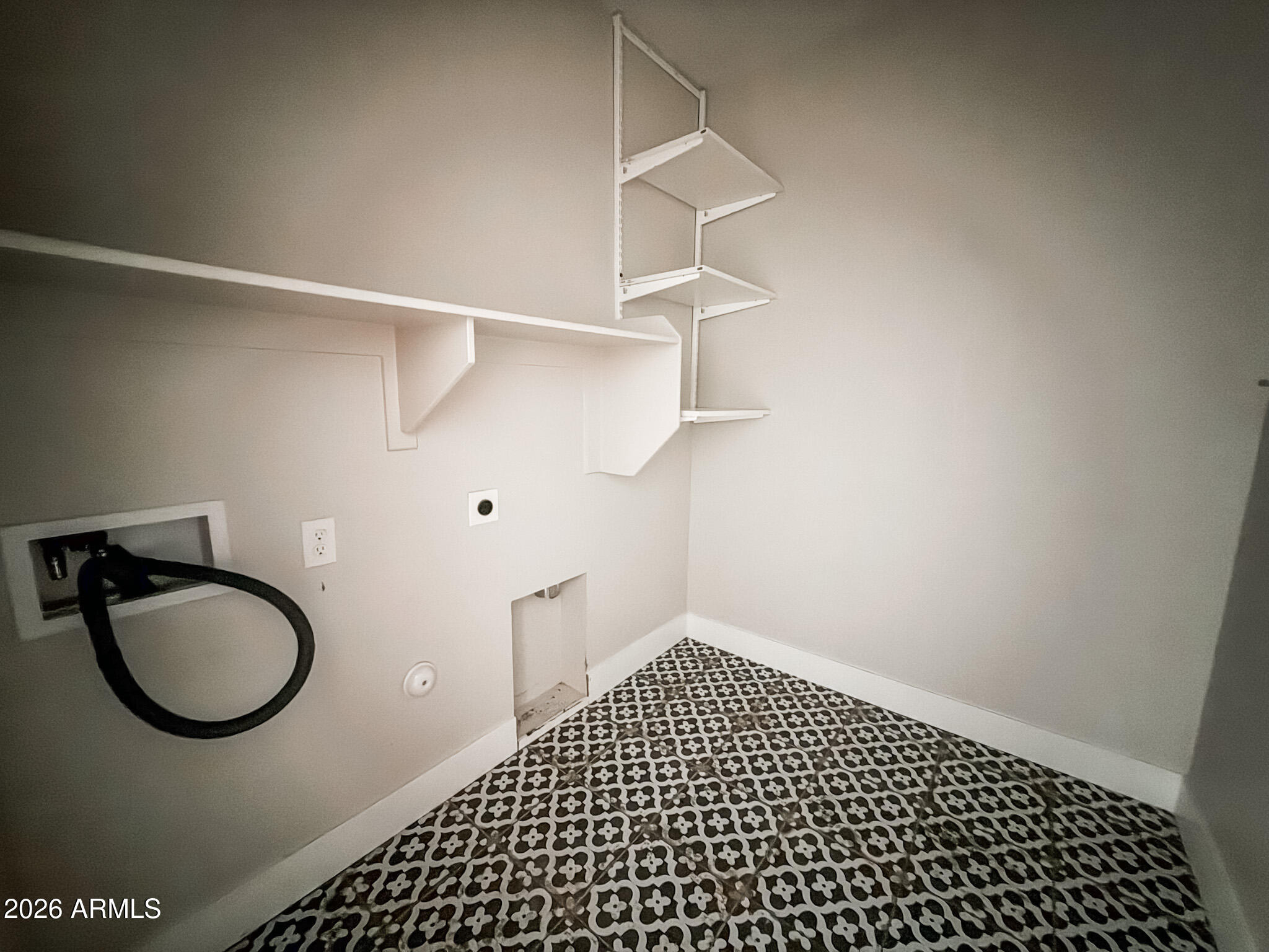 22753 East Domingo Road Queen Creek, AZ 85142 - Photo 11 of 15 LAUNDRY