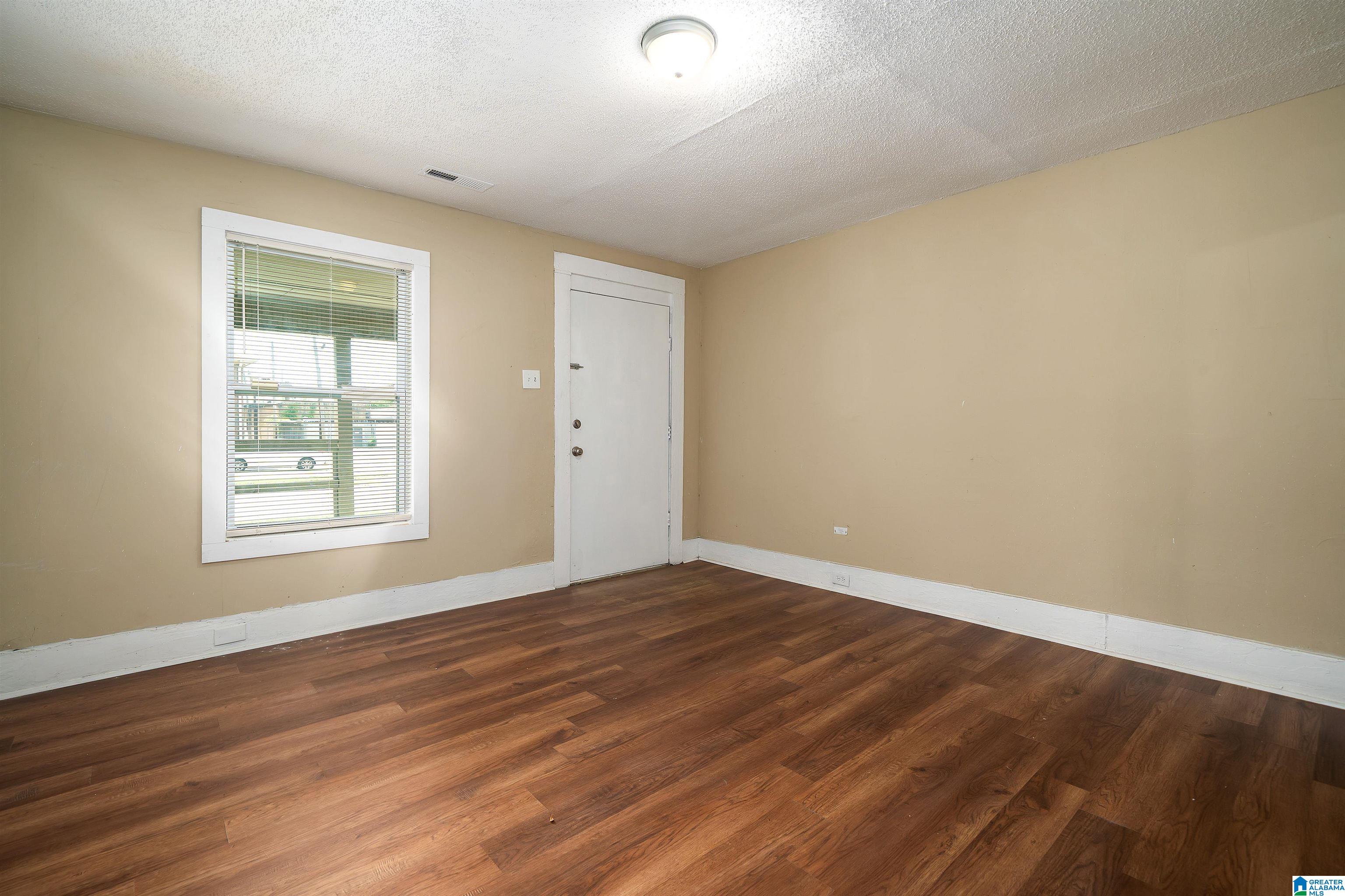 1112 Elm Avenue Birmingham, AL 35217 - Photo 5 of 26