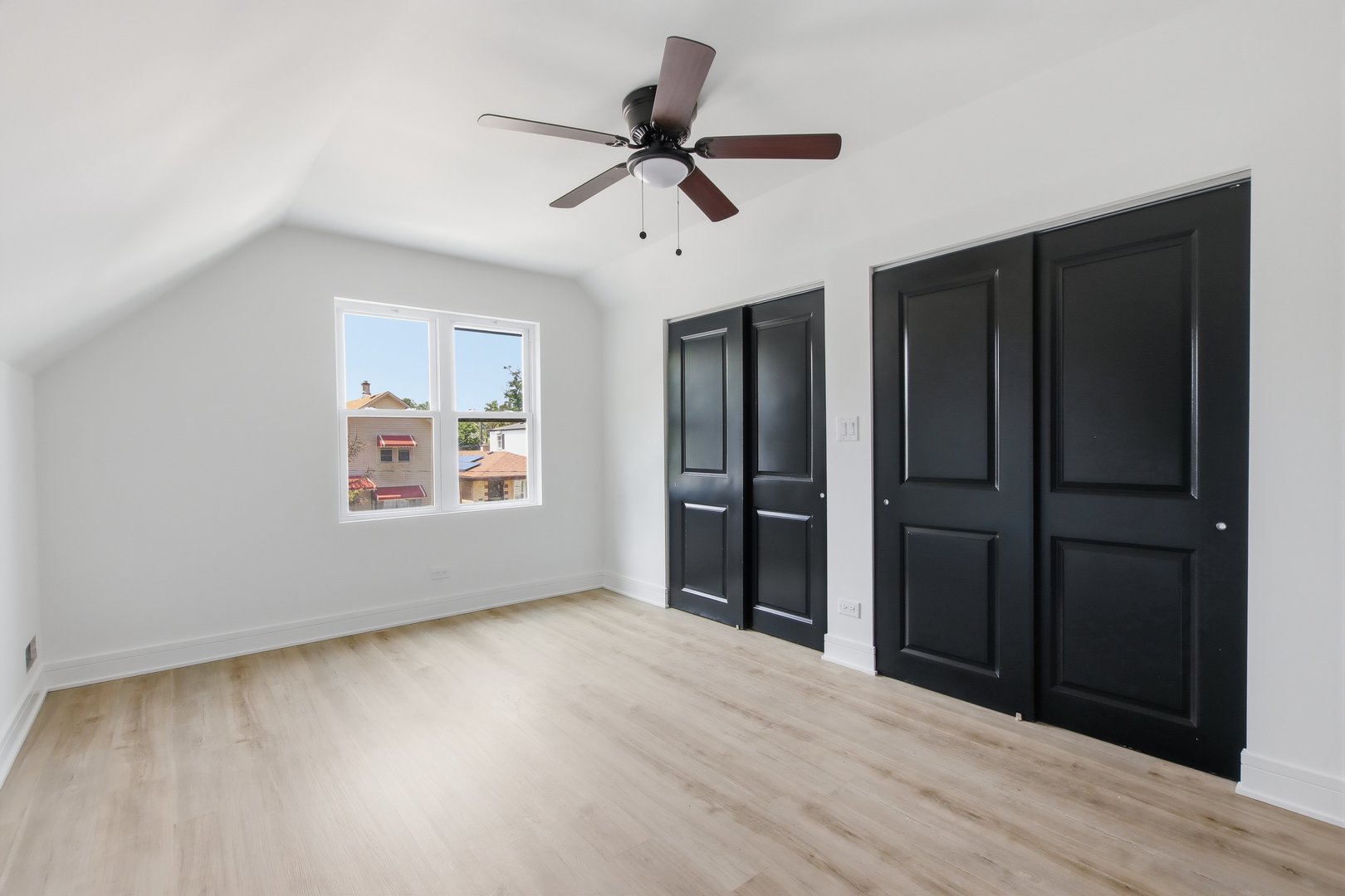 7213 South Morgan Street Chicago, IL 60621 - Photo 9 of 21 Gallery Image 9