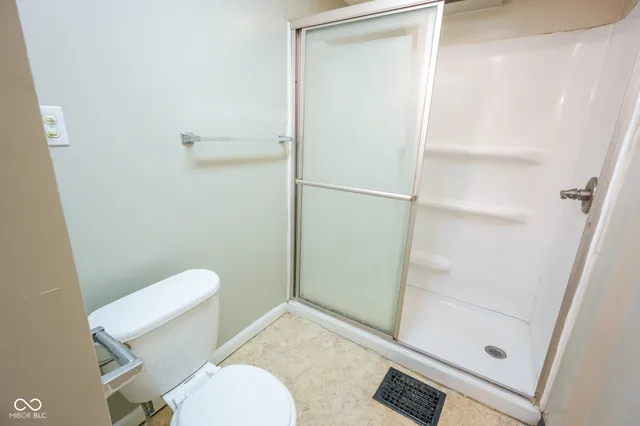 $1,250 | 1801 North Glenwood Avenue, Muncie, IN 47304