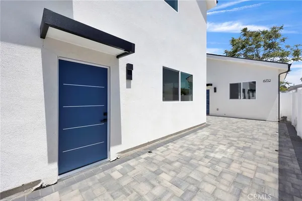 $3,150 | 6734 1/2 Gentry Avenue, North Hollywood, CA 91606