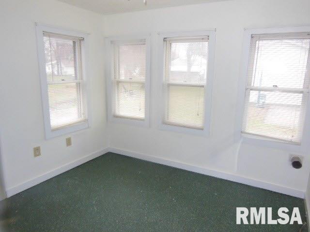 214 Fair Avenue Flora, IL 62839 - Photo 15 of 21 Gallery Image 15