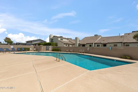 $349,900 | 1142 East Kaler Drive, Phoenix, AZ 85020