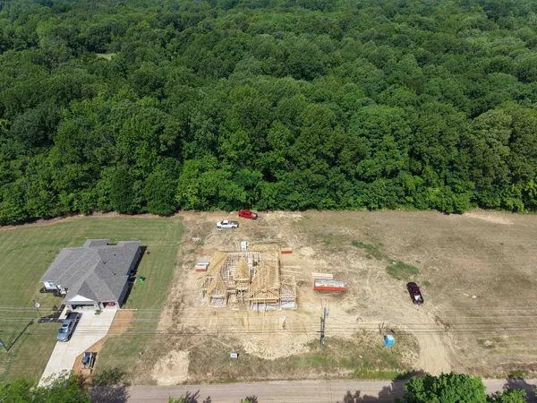 $574,900 | 515 Garland Drive, Covington, TN 38019