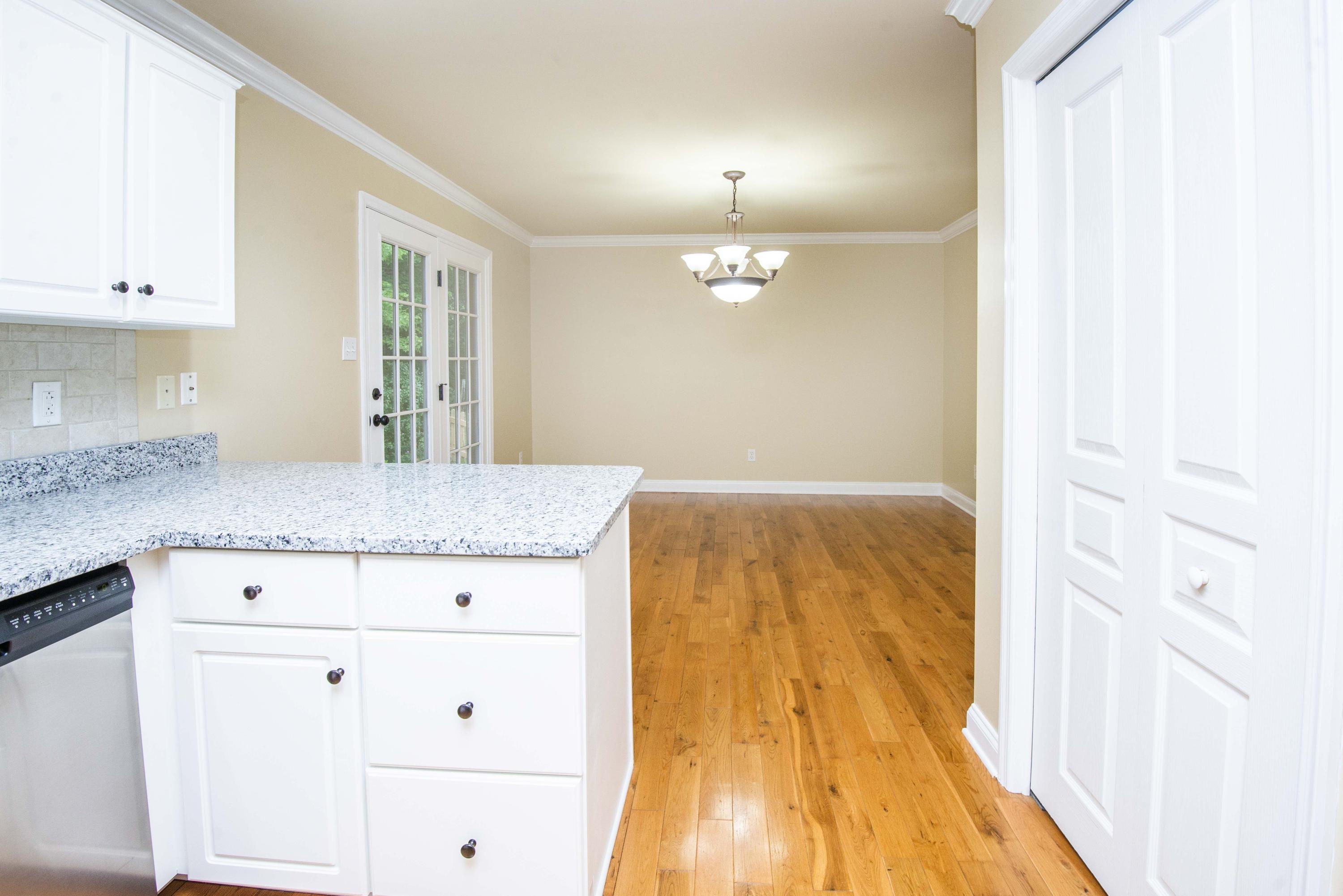 1384 Wineberry Road Powell, TN 37849 - Photo 17 of 40 Kitchen 4_1
