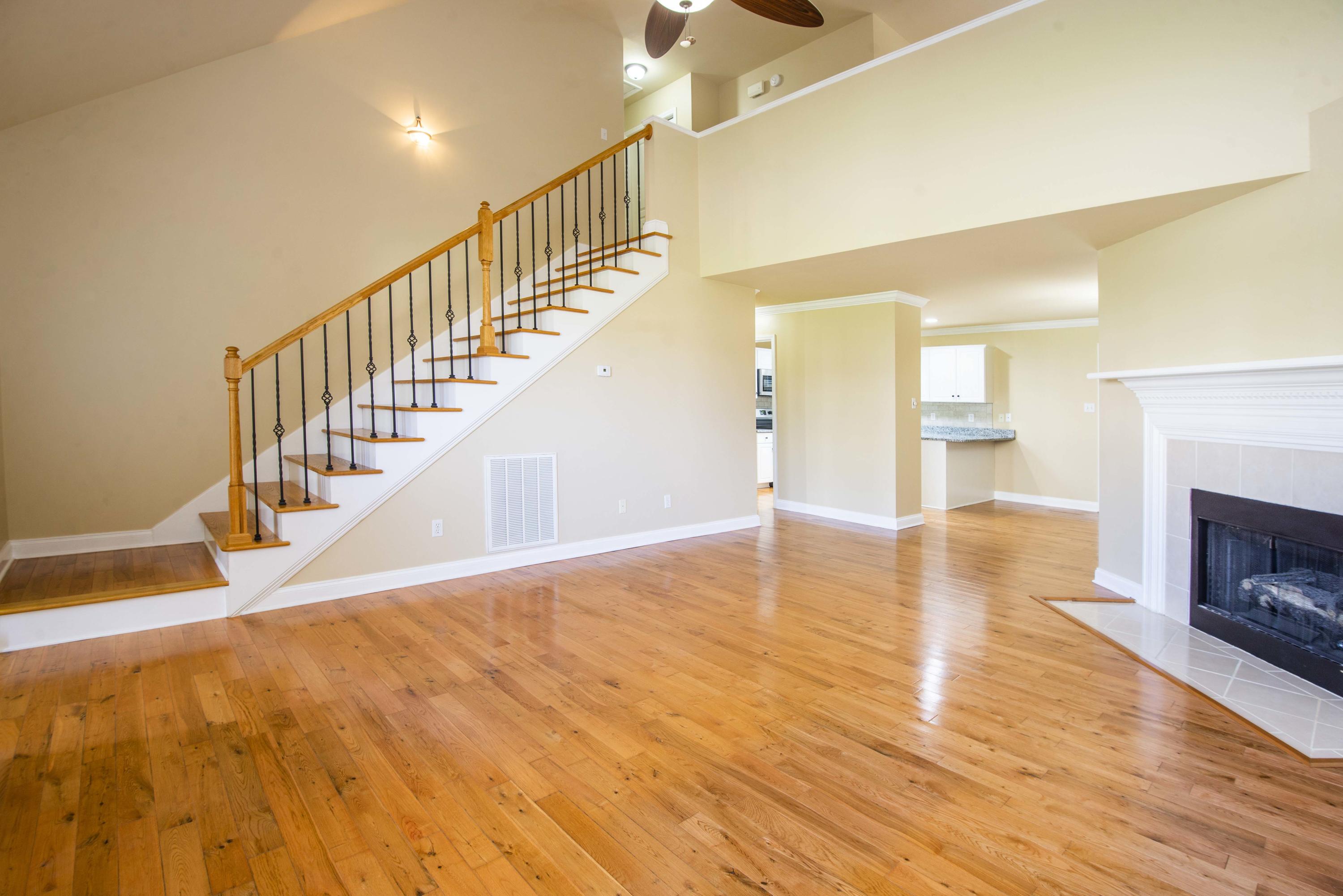 1384 Wineberry Road Powell, TN 37849 - Photo 5 of 40 Living 2_1