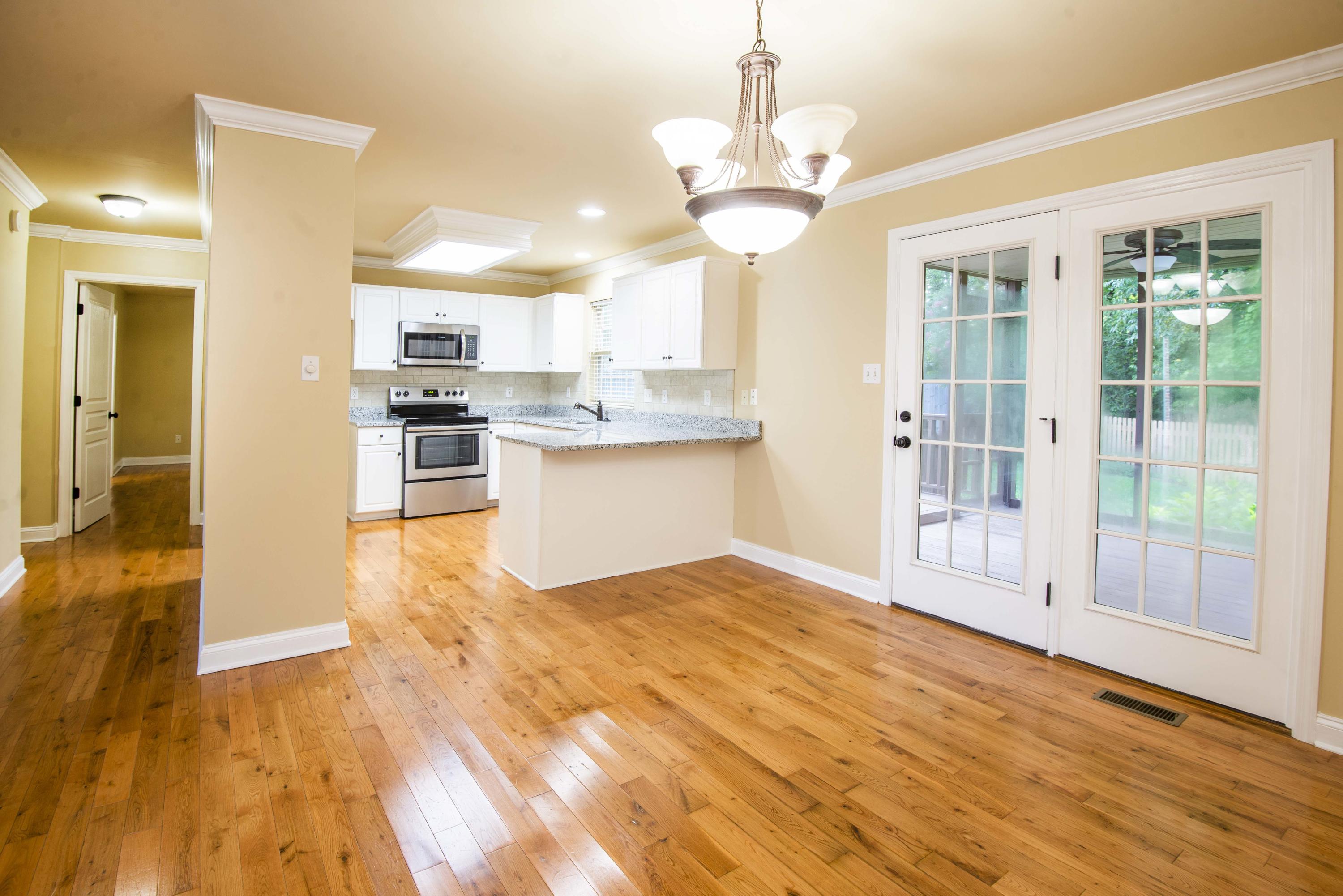 1384 Wineberry Road Powell, TN 37849 - Photo 8 of 40 Dining 3_1