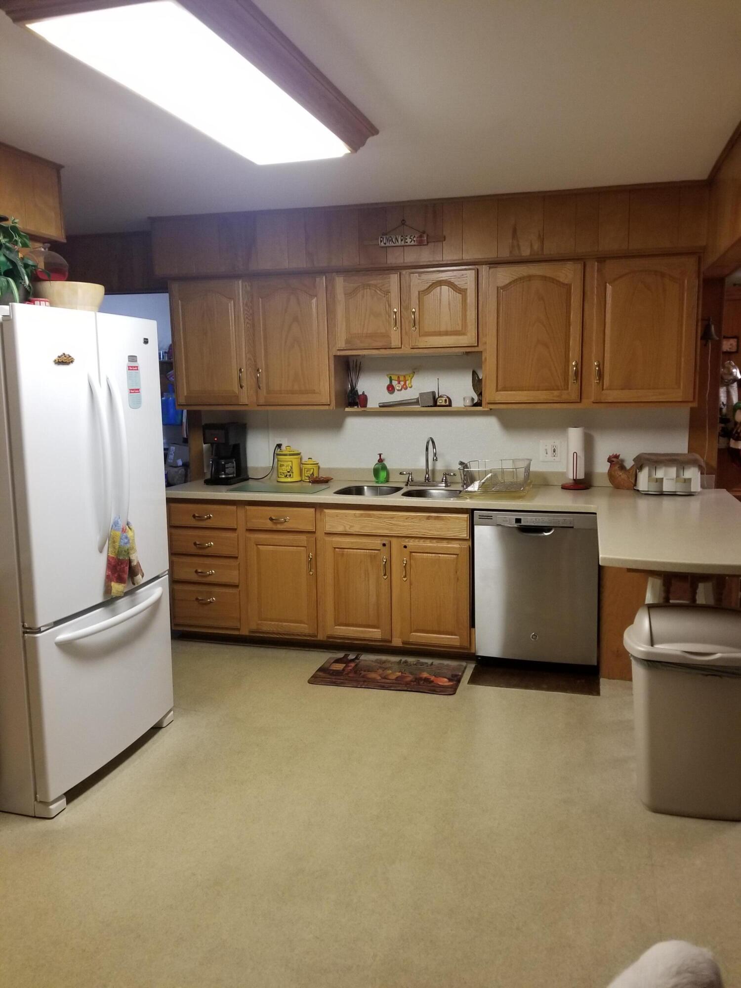 170 Ash Street Lewiston, ME 04240 - Photo 39 of 71 IMG_4432