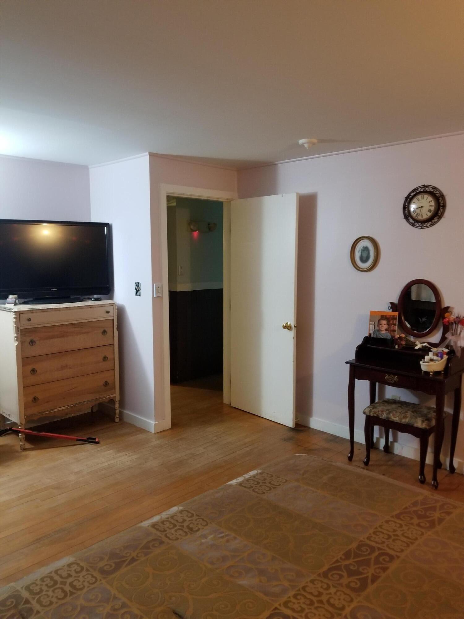 170 Ash Street Lewiston, ME 04240 - Photo 52 of 71 IMG_4413