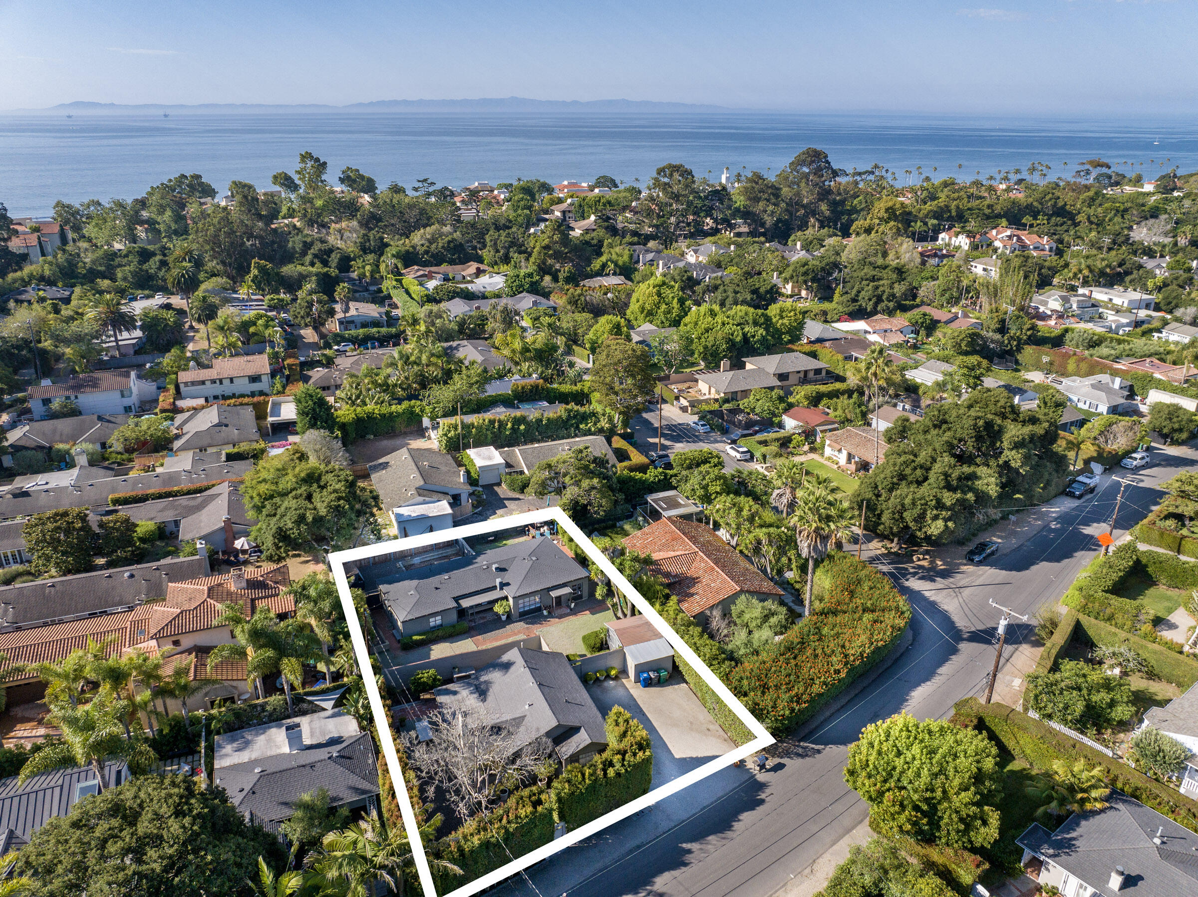 1375 Virginia Road Santa Barbara, CA 93108 - Photo 33 of 37 an aerial view of multiple house