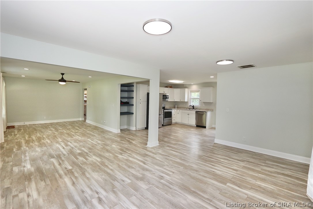 10309 Rancho Drive Louisville, KY 40272 - Photo 6 of 27