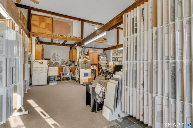 $325,000 | 51 Mill Road, Guilford, CT 06437