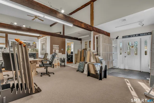 $325,000 | 51 Mill Road, Guilford, CT 06437