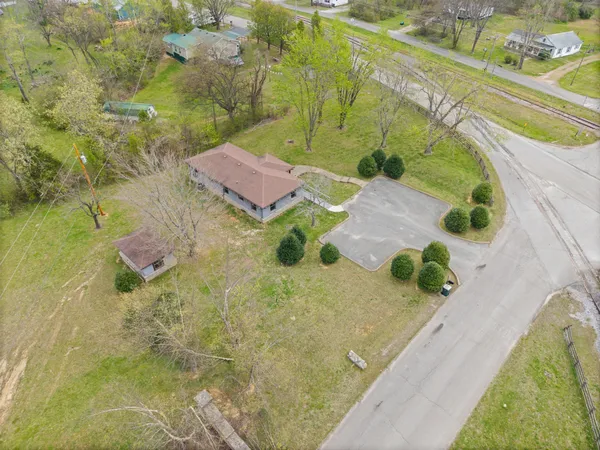 $265,000 | 549 Swan Avenue, Hohenwald, TN 38462