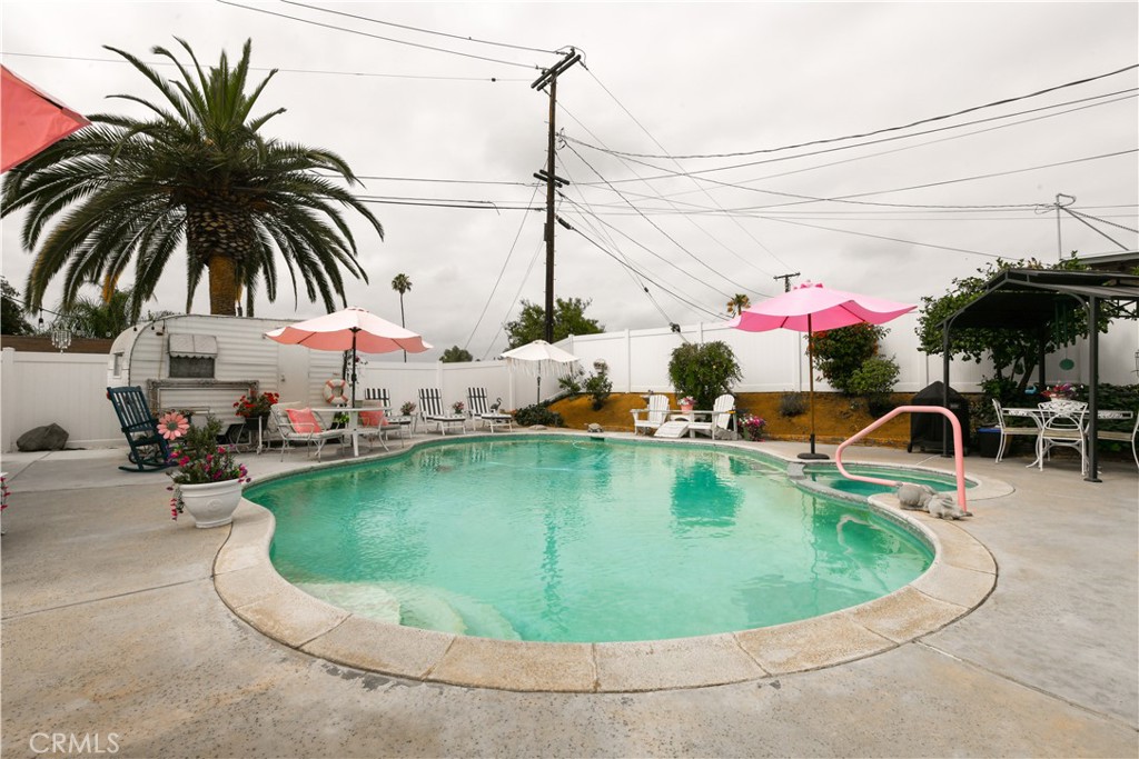 5554 Carson Road Riverside, CA 92506 - Photo 15 of 26 Gallery Image 15